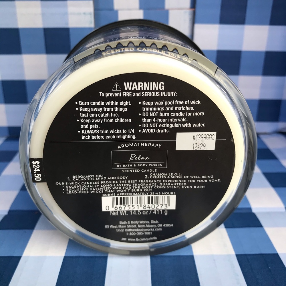 🌔3-wick Bath & Body Works Candle - Picture 3 of 5
